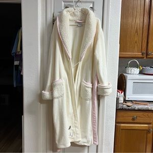 Bath & Body Works Flannel Robe L/XL